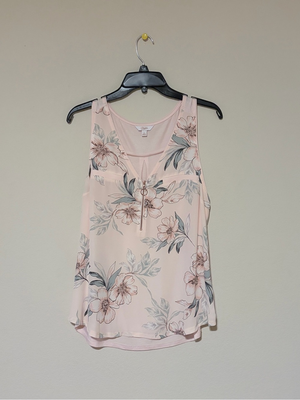 Candies Floral Pink Sleeveless V-Neck Women's Top